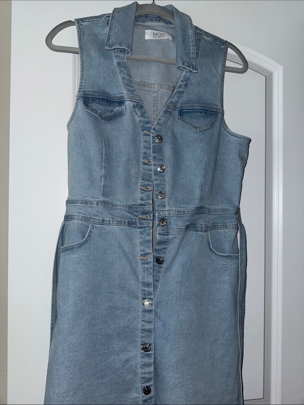 MOD Jeans Light Blue Sleeveless Denim Button-Front Dress